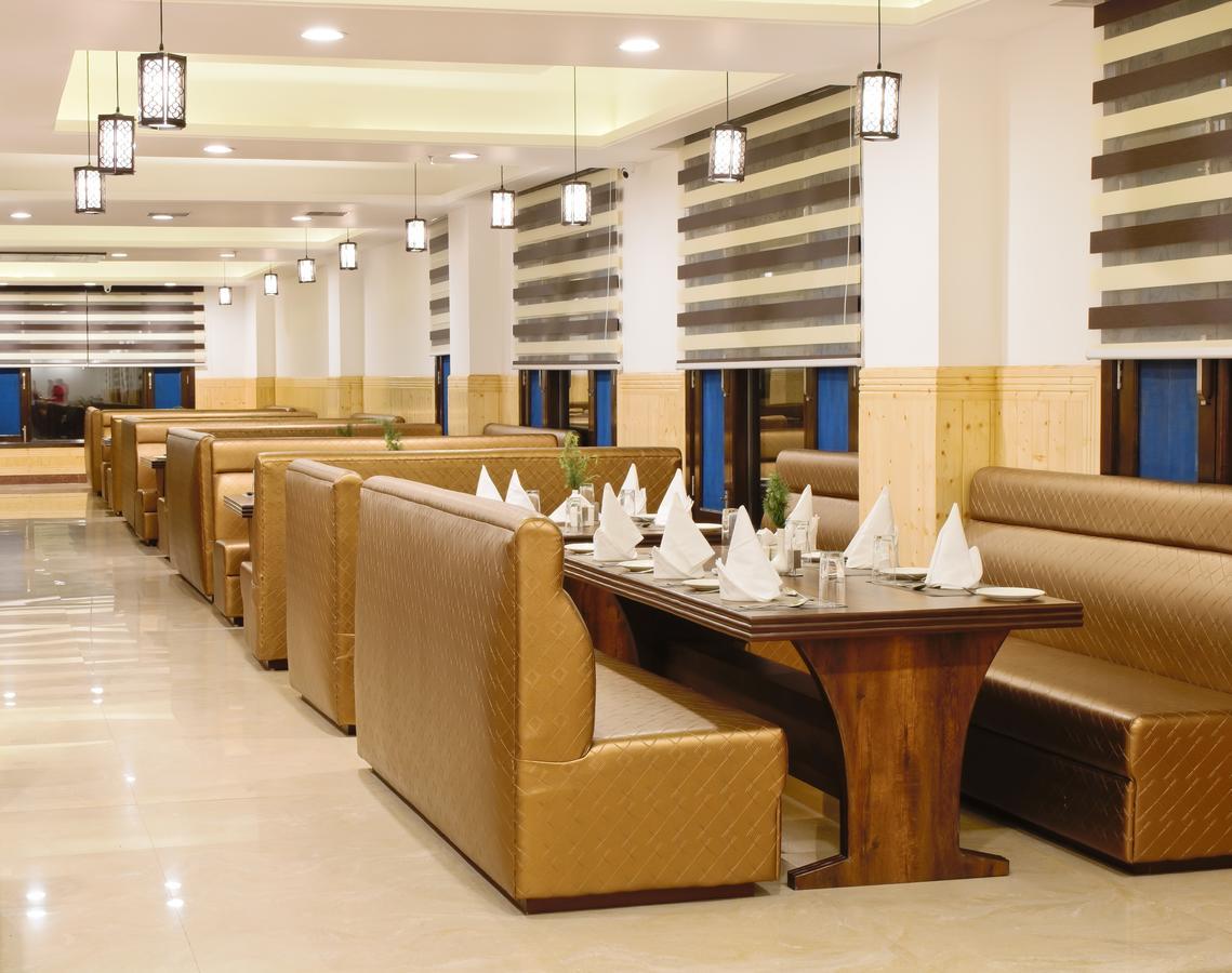 Hotel Dhroov Shimla Buitenkant foto